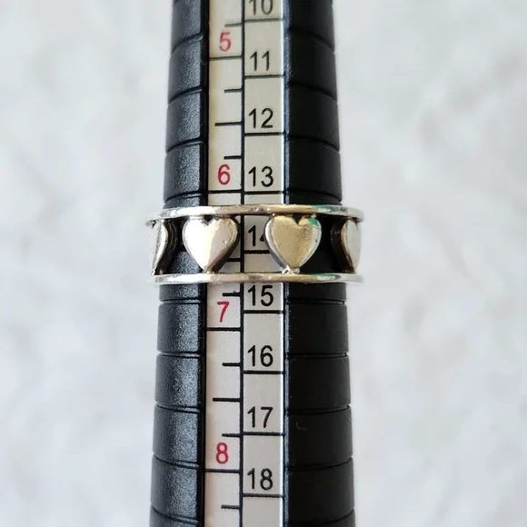 90s silver heart ring - Picture 7 of 8